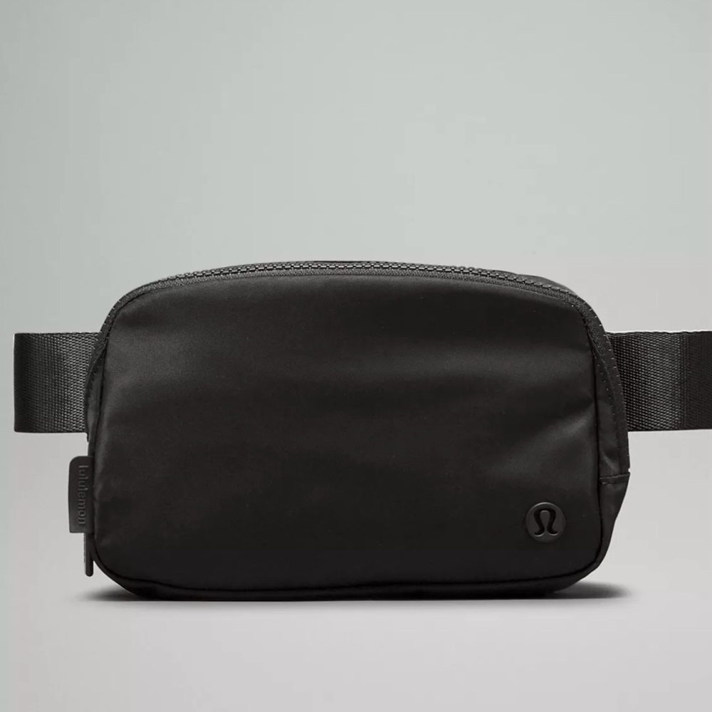lululemon athletica Black Belt Bag